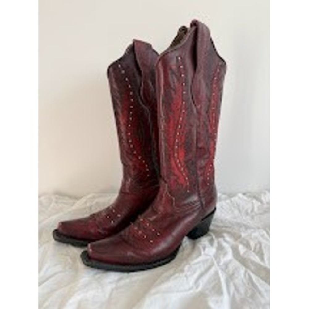 Circle G Boots with Embroidery and Studs